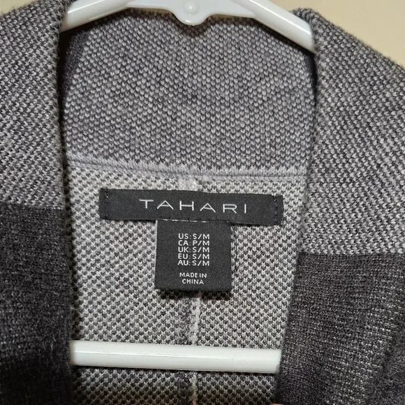 Tahari Full Zip Poncho Blanket Sweater Women's Size S/M Plaid Cardigan Full Zip - Picture 4 of 8